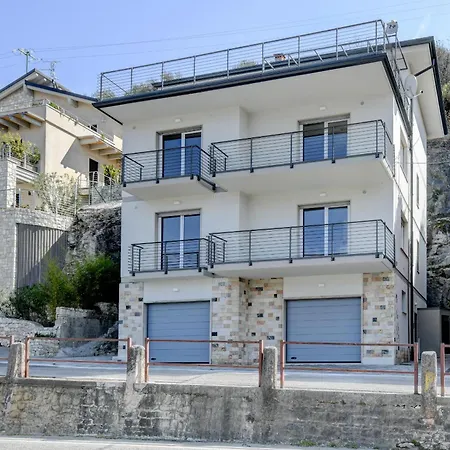 Apartment Sole - *